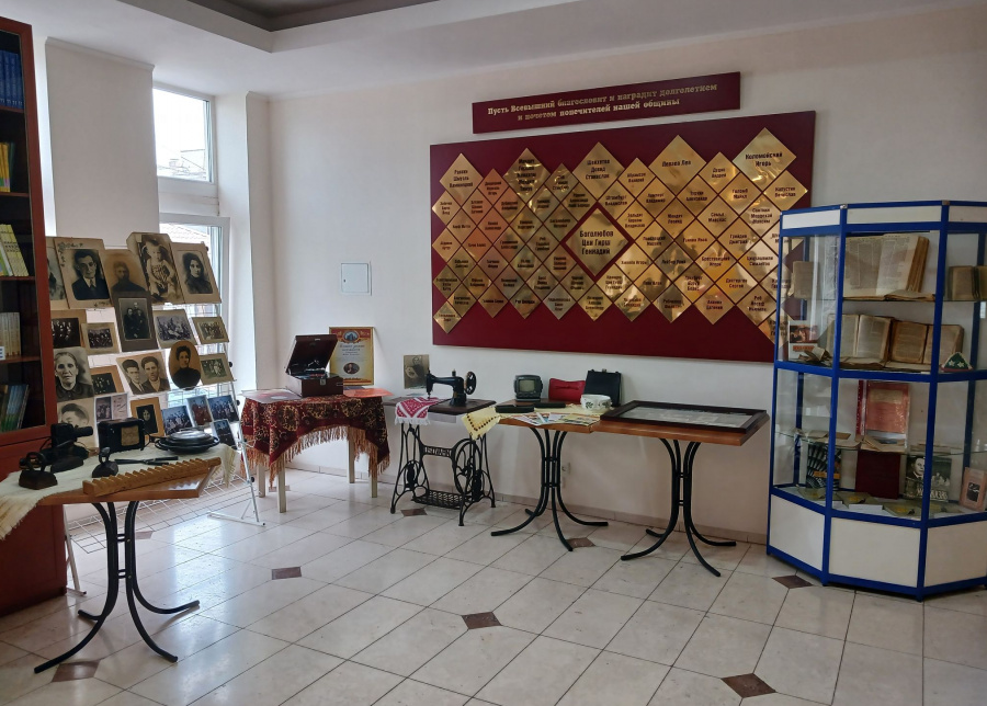 У Кам’янському відкрився єврейський музей зі своєю першою експозицією