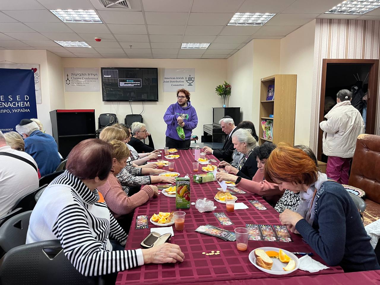дніпро, Jewish Game, хесед менахем