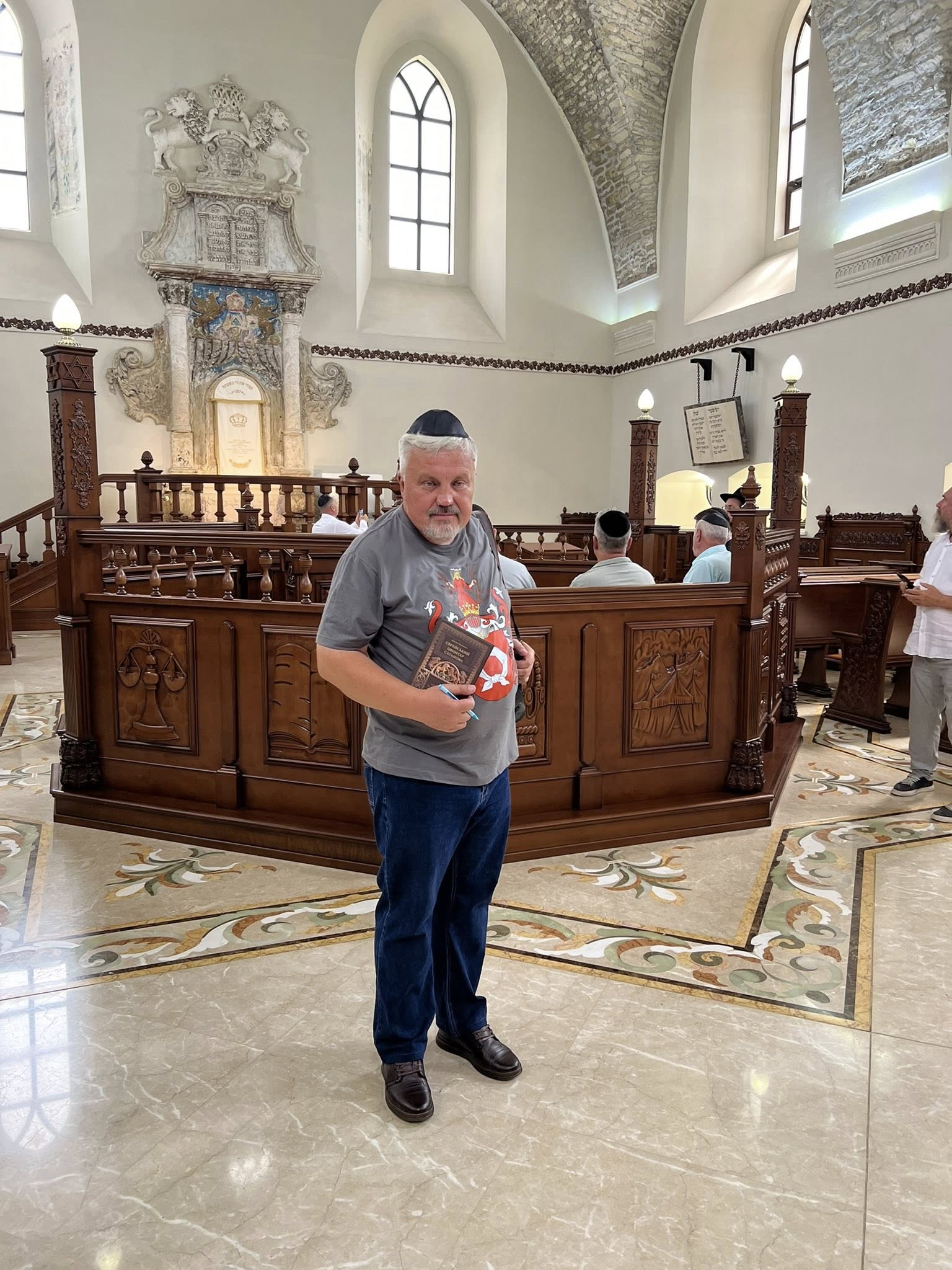 дмитро полюхович, єврейський цвинтар, сатанов